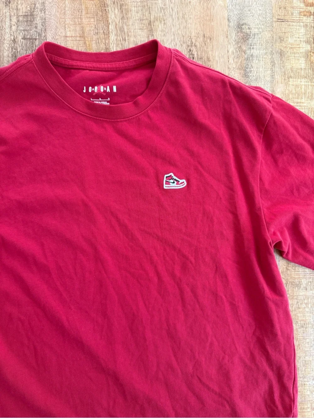 Jordan Air Jordan 1 Sneaker Logo Red T Shirt Men’s Large Embroidered Jumpman